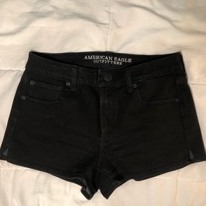 American Eagle black shorts size 4